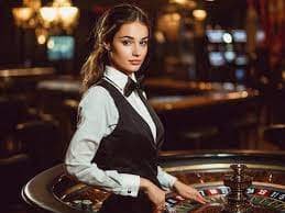 Antarmuka datamacau menampilkan kategori sportsbook, kasino langsung, dan slot games